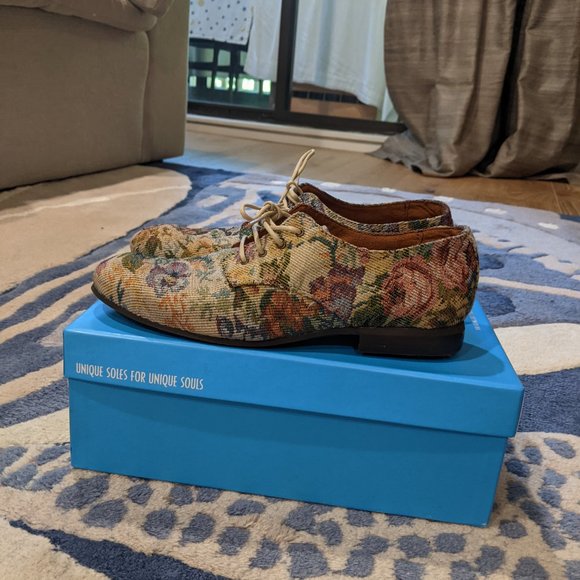 John Fluevog BEGIN BOOGIE WOOGIE (VEGAN) - Picture 3 of 5